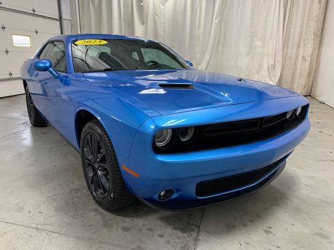 Used 2023 Dodge Challenger SXT w/ Blacktop Package AWD/4WD image 2