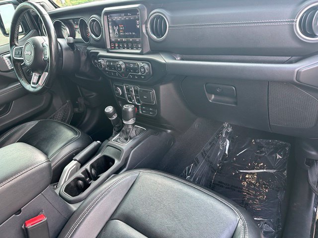 Used 2021 Jeep Wrangler Unlimited Sahara AWD/4WD image 10