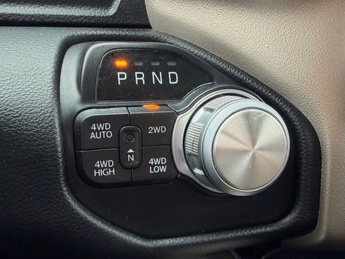 Used 2020 RAM 1500 Laramie AWD/4WD image 28