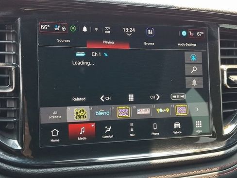 Used 2023 Dodge Durango R/T w/ Tow 'N Go Group AWD/4WD image 18