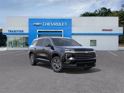 New 2026 Chevrolet Traverse LT w/ LPO, Floor Liner Package
