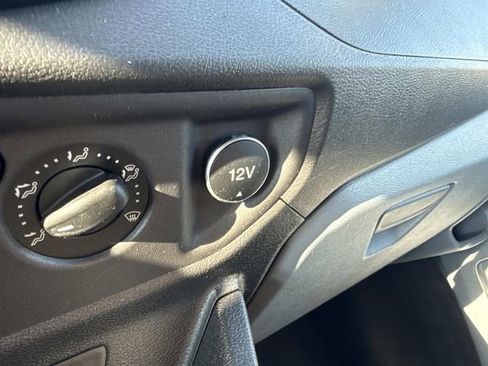 Used 2017 Ford Transit 350 XLT RWD image 28