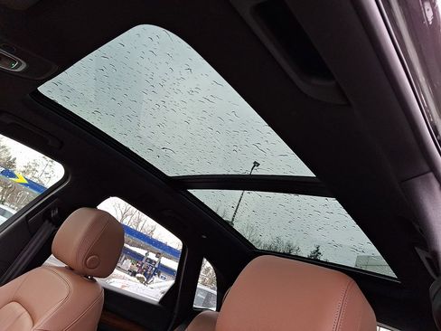 Certified 2023 Audi Q5 2.0T Premium w/ Convenience Package image 15