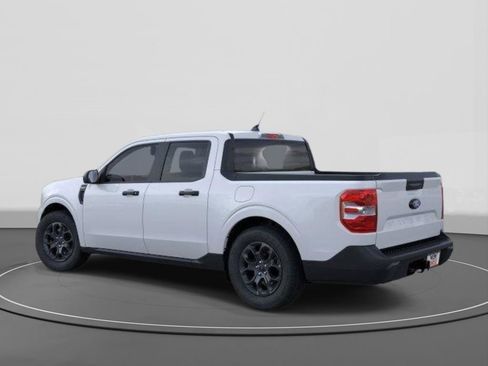 New 2026 Ford Maverick XLT image 4