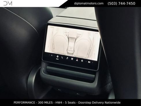 Used 2026 Tesla Model Y Performance AWD/4WD image 21