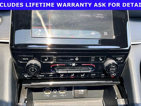 Used 2023 Jeep Grand Cherokee L Laredo AWD/4WD image 28