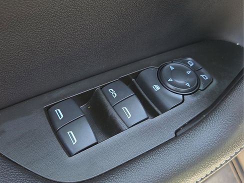 Used 2024 Chevrolet Blazer LT w/ Convenience Package FWD image 14