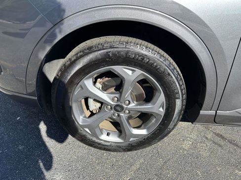 Used 2024 Ford Escape ST-Line image 7