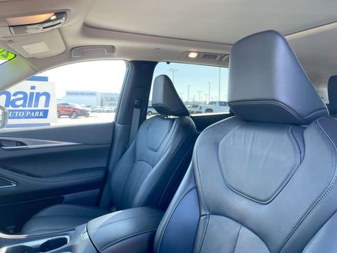 Used 2025 INFINITI QX60 Luxe AWD/4WD image 11