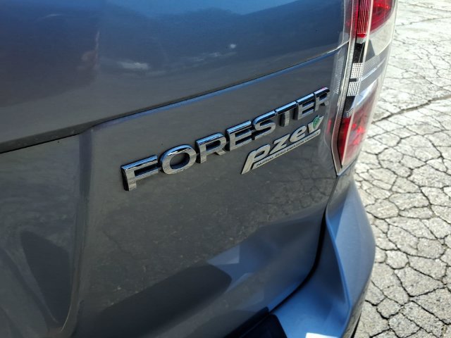 Used 2015 Subaru Forester 2.5i Limited AWD/4WD image 26
