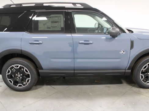 New 2025 Ford Bronco Sport Outer Banks w/ Outer Banks Tech Package+ AWD/4WD image 10