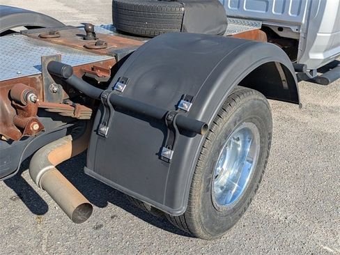 Used 2017 RAM 3500 Tradesman w/ Power & Remote Entry Group image 18