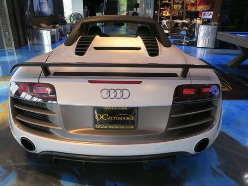 Used 2012 Audi R8 GT w/ Enhanced R8 GT Leather Pkg image 6