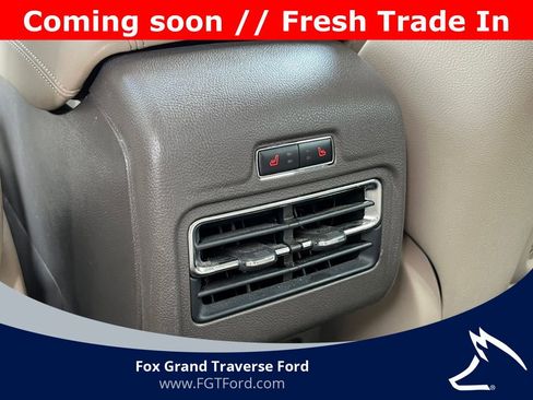 Used 2020 Lincoln Corsair Standard w/ Equipment Group 101A image 31