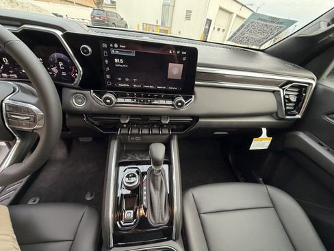 New 2026 GMC Canyon Elevation w/ Convenience Package image 26