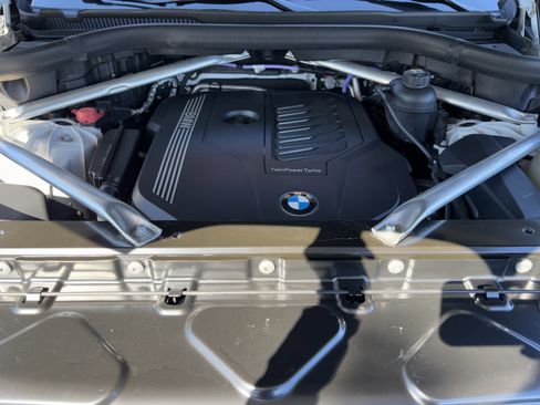 Used 2021 BMW X5 xDrive40i w/ Premium Package image 36