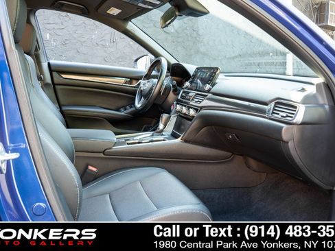 Used 2021 Honda Accord Sport image 35