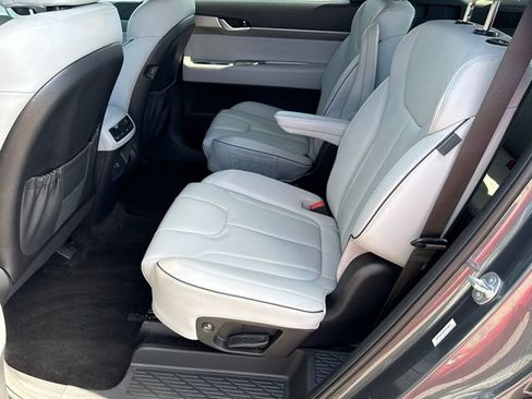 Used 2025 Hyundai Palisade SEL FWD image 21