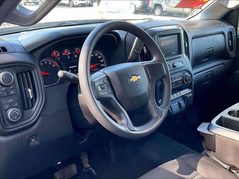 Certified 2022 Chevrolet Silverado 1500 Custom image 13
