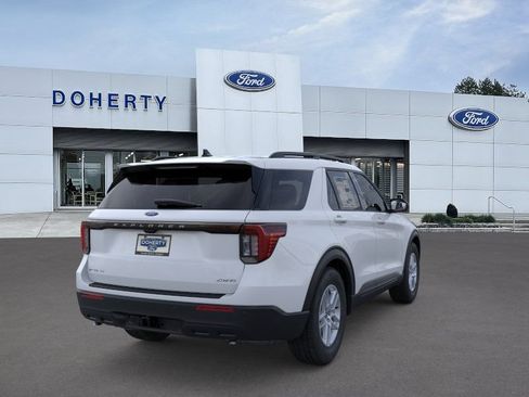 New 2026 Ford Explorer Active AWD/4WD image 8