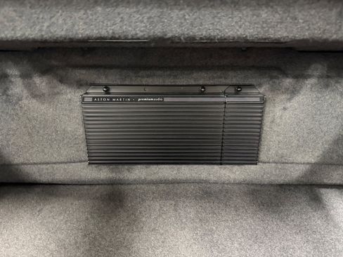 Used 2002 Aston Martin DB7 Vantage image 91