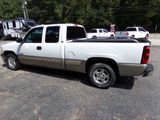 Used 2001 Chevrolet Silverado 1500 LS w/ Firm Ride Suspension Pkg image 4