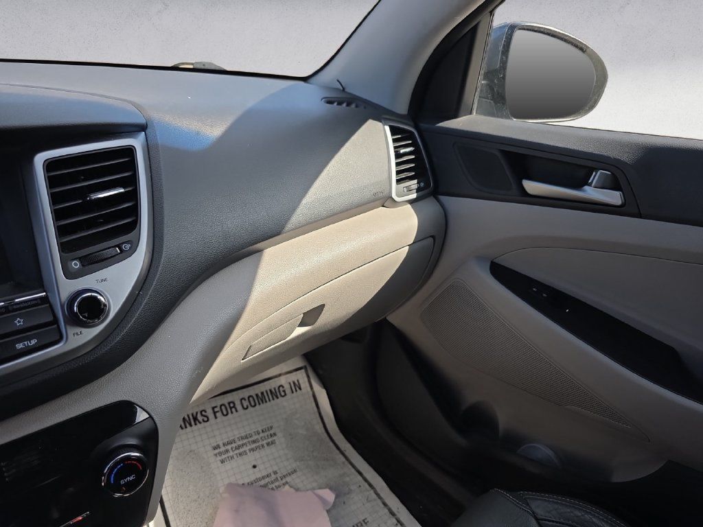 Used 2018 Hyundai Tucson Value FWD image 10