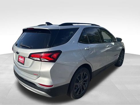 Used 2022 Chevrolet Equinox RS image 21