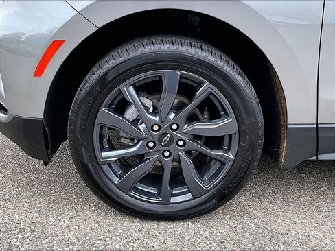 Used 2024 Chevrolet Equinox RS AWD/4WD image 7
