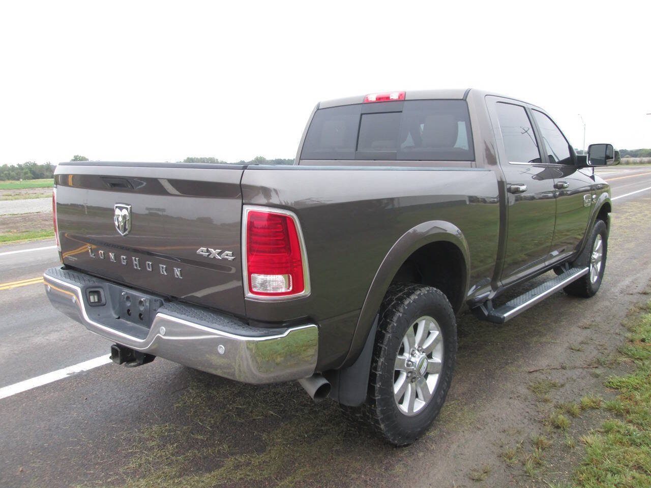 Used 2018 RAM 2500 Longhorn w/ Longhorn Southfork Package AWD/4WD image 6
