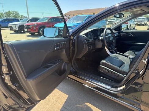 Used 2016 Honda Accord EX-L image 9