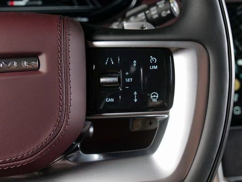 New 2025 Land Rover Range Rover SE image 18