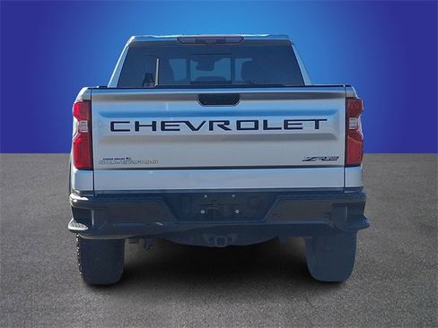 Used 2022 Chevrolet Silverado 1500 ZR2 w/ Technology Package image 5