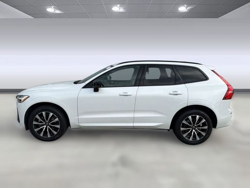 Used 2024 Volvo XC60 B5 Core w/ Protection Package Premier AWD/4WD image 2