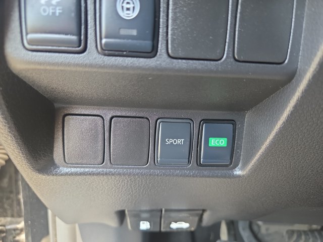 Used 2021 Nissan Rogue Sport S FWD image 19