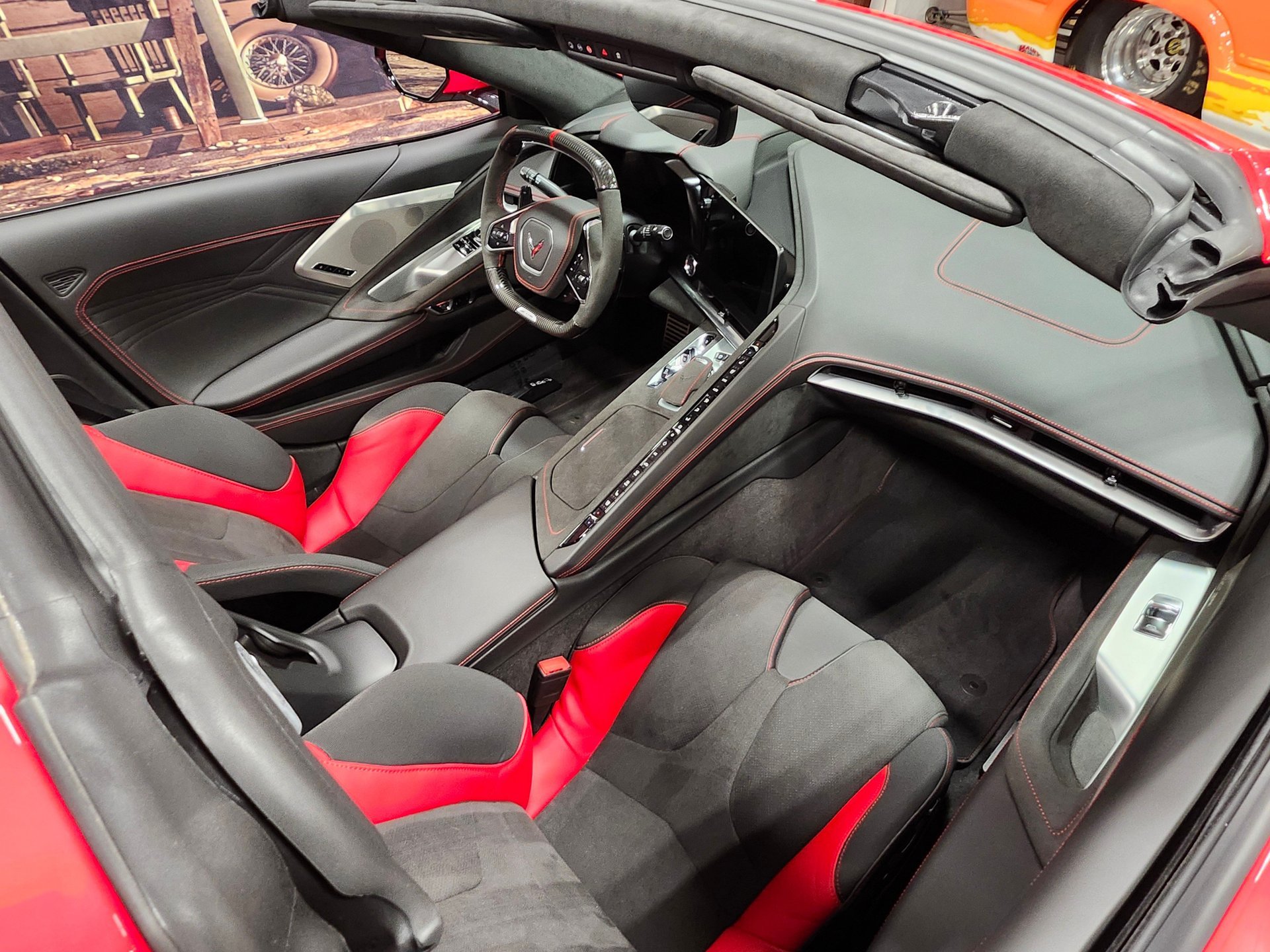 Used 2023 Chevrolet Corvette Z06 w/ Z07 Performance Package RWD image 25