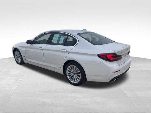 Used 2023 BMW 530i xDrive 530i xDrive w/ Premium Package image 4