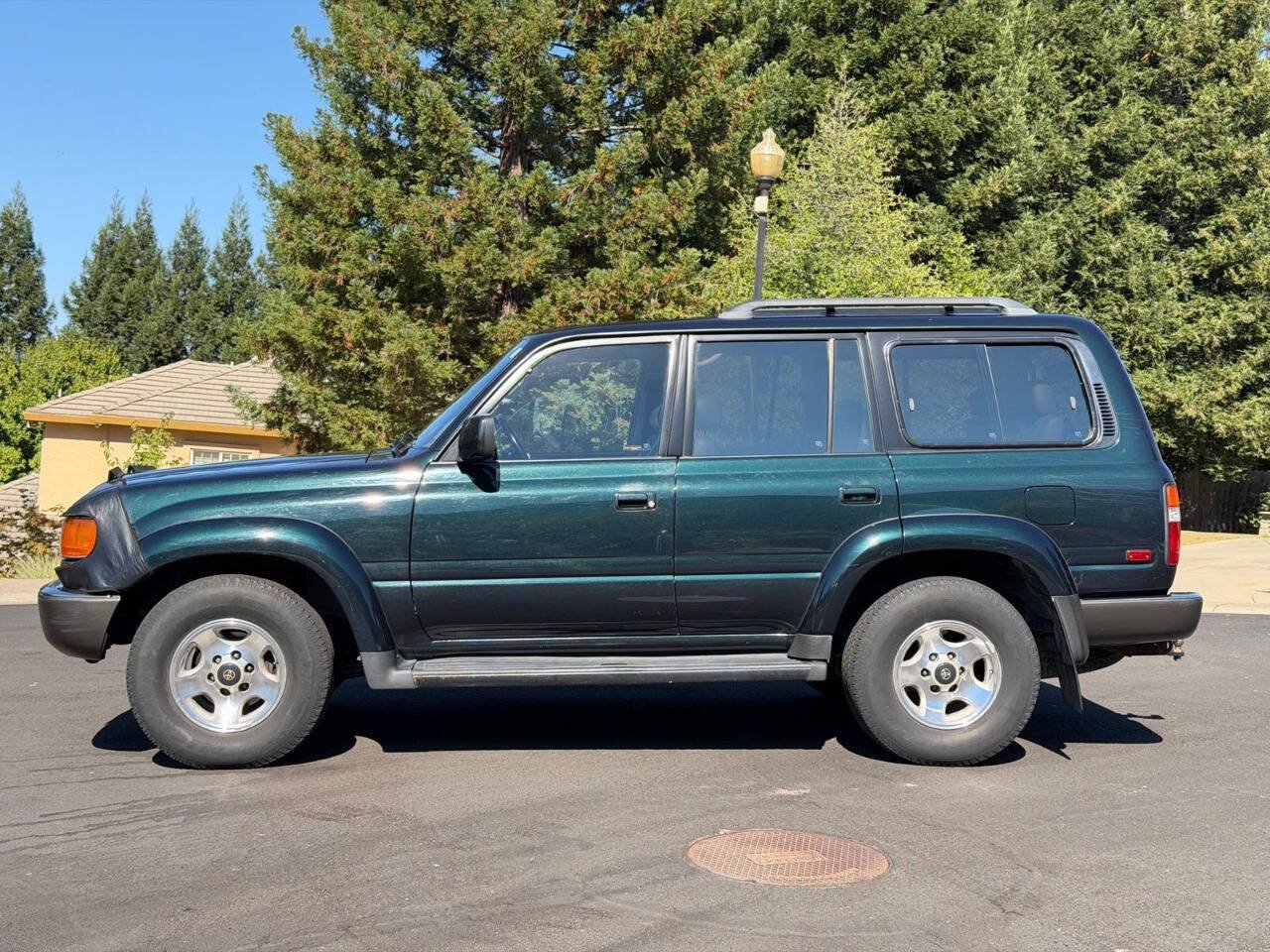 Used 1994 Toyota Land Cruiser AWD/4WD image 2