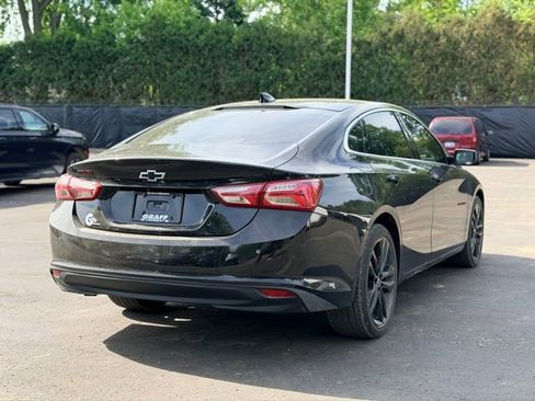 Used 2020 Chevrolet Malibu LT w/ Redline Edition FWD image 3