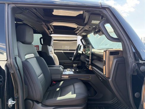 Used 2025 GMC Hummer EV 3X AWD/4WD image 23