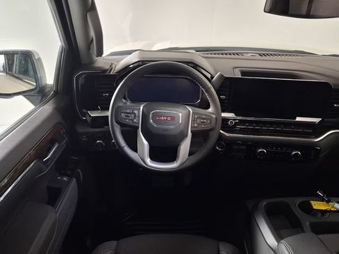 Used 2026 GMC Sierra 1500 SLE w/ Preferred Package AWD/4WD image 12
