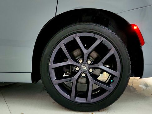 Used 2020 Dodge Charger SXT w/ Blacktop Package RWD image 34