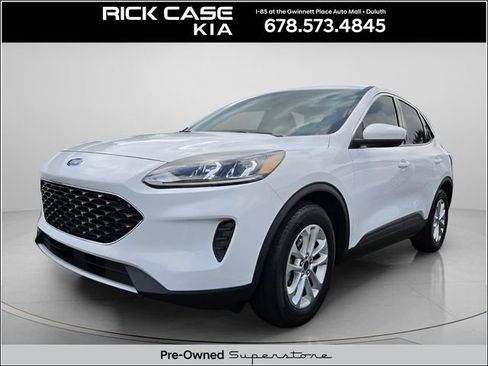 Used 2020 Ford Escape SE FWD image 1