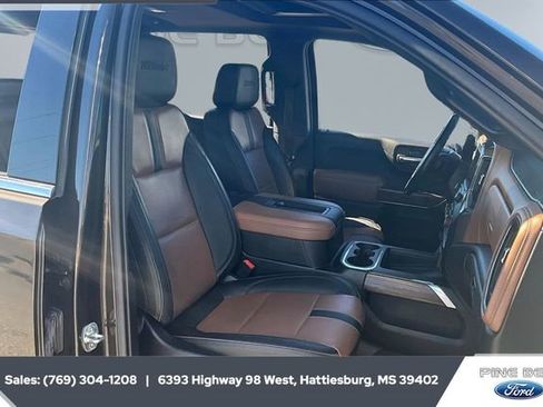 Used 2022 Chevrolet Silverado 1500 High Country w/ Technology Package image 6