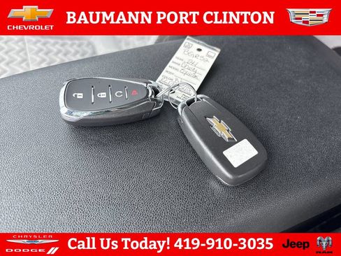 Used 2024 Chevrolet Equinox LS w/ LS Convenience Package FWD image 32