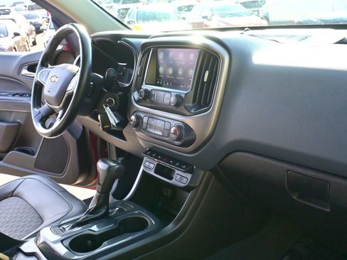 Used 2021 Chevrolet Colorado Z71 w/ Safety Package image 21