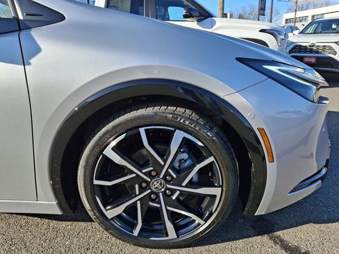 New 2026 Toyota Prius Plug-In Hybrid image 10