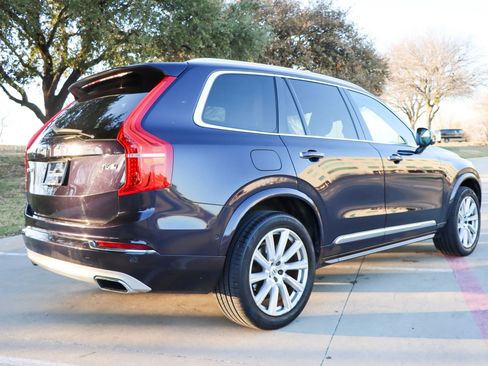 Used 2016 Volvo XC90 T6 Inscription w/ Vision Package image 7