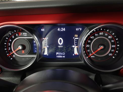 Used 2020 Jeep Wrangler Rubicon AWD/4WD image 34