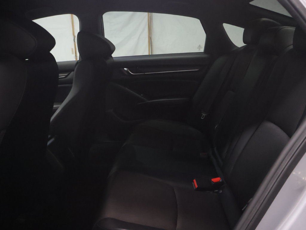Used 2018 Honda Accord Sport image 14